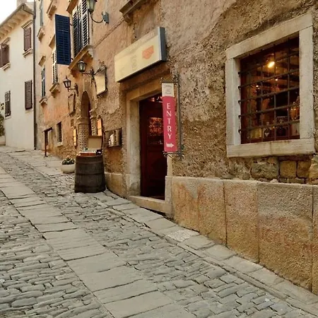 Bungalow Porec Vakantiehuis *