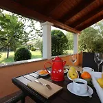 Bungalow Porec בית נופש *