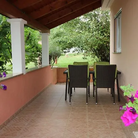 Bungalow Porec Nyaraló