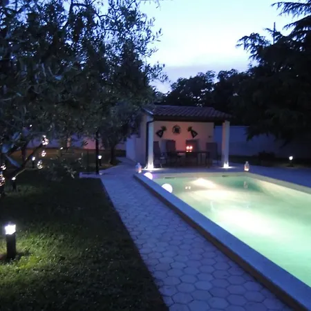 Bungalow Porec Semesterbostad