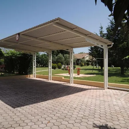 Bungalow Porec 펜션 *