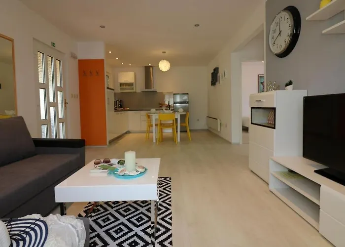 Bungalow Porec Tatil Evi *