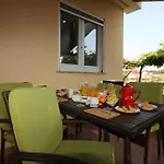 Hébergement de vacances Bungalow Porec Poreč