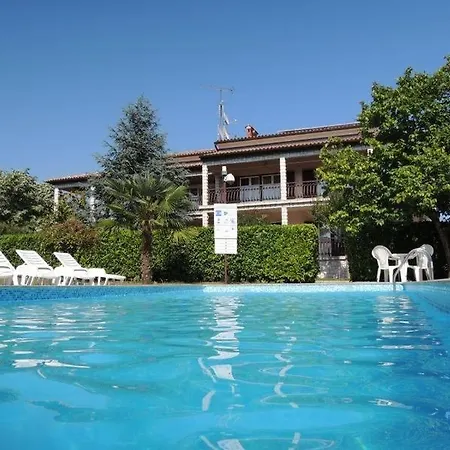 Holiday home Bungalow Porec *